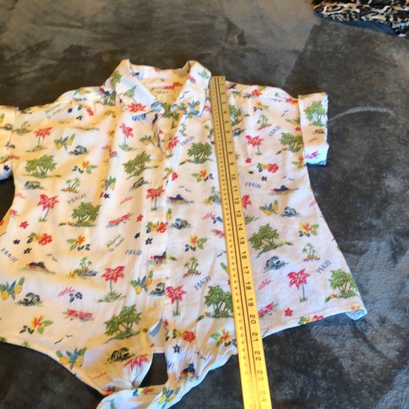 Women’s size medium style & Co. Maui button down shirt - Picture 7 of 9